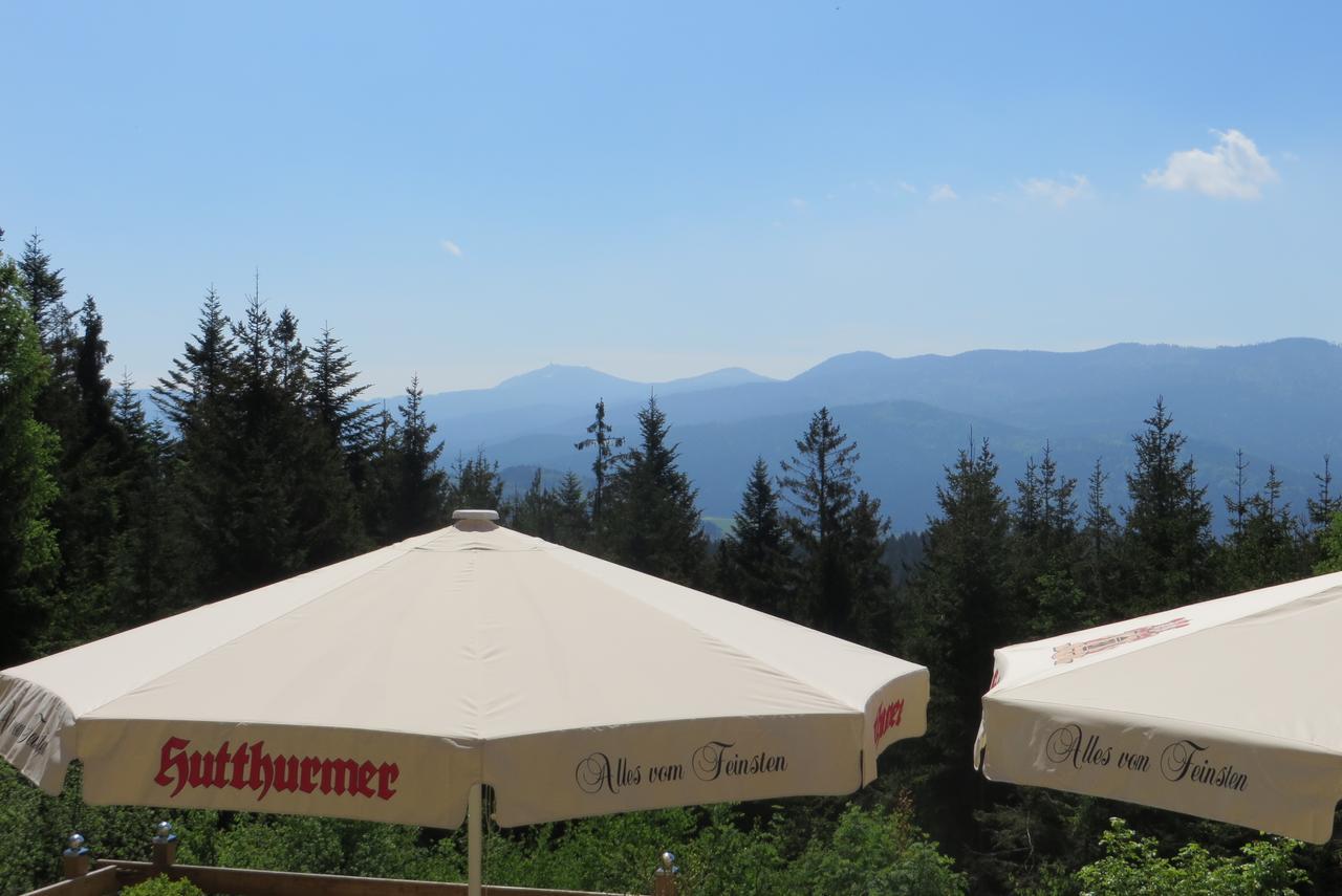 Kolmsteiner Hof Hotel นูเคอร์เคน ไบม์ ไฮลิเงน บลูท ภายนอก รูปภาพ