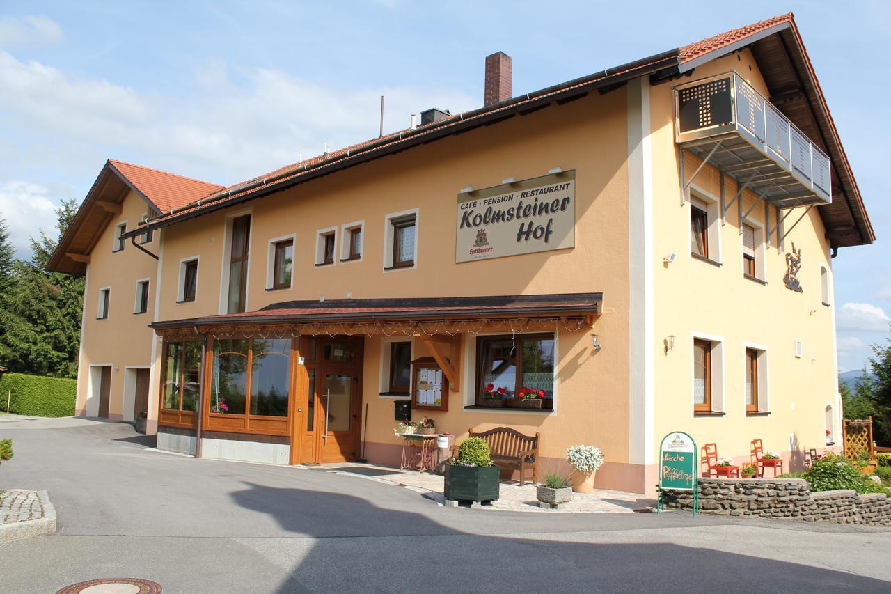 Kolmsteiner Hof Hotel นูเคอร์เคน ไบม์ ไฮลิเงน บลูท ภายนอก รูปภาพ